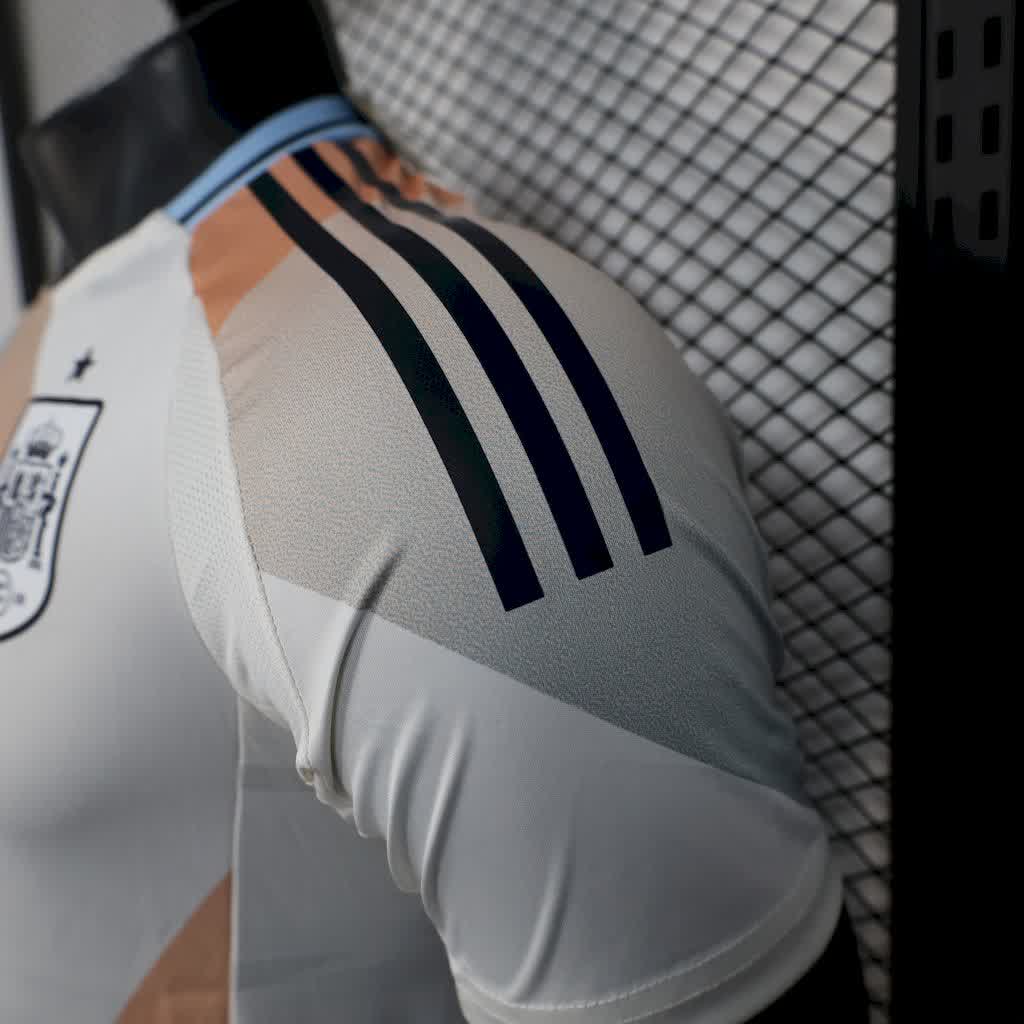 ESPAÑA 25/26 (JUGADOR) + 1 REGALO 🎁