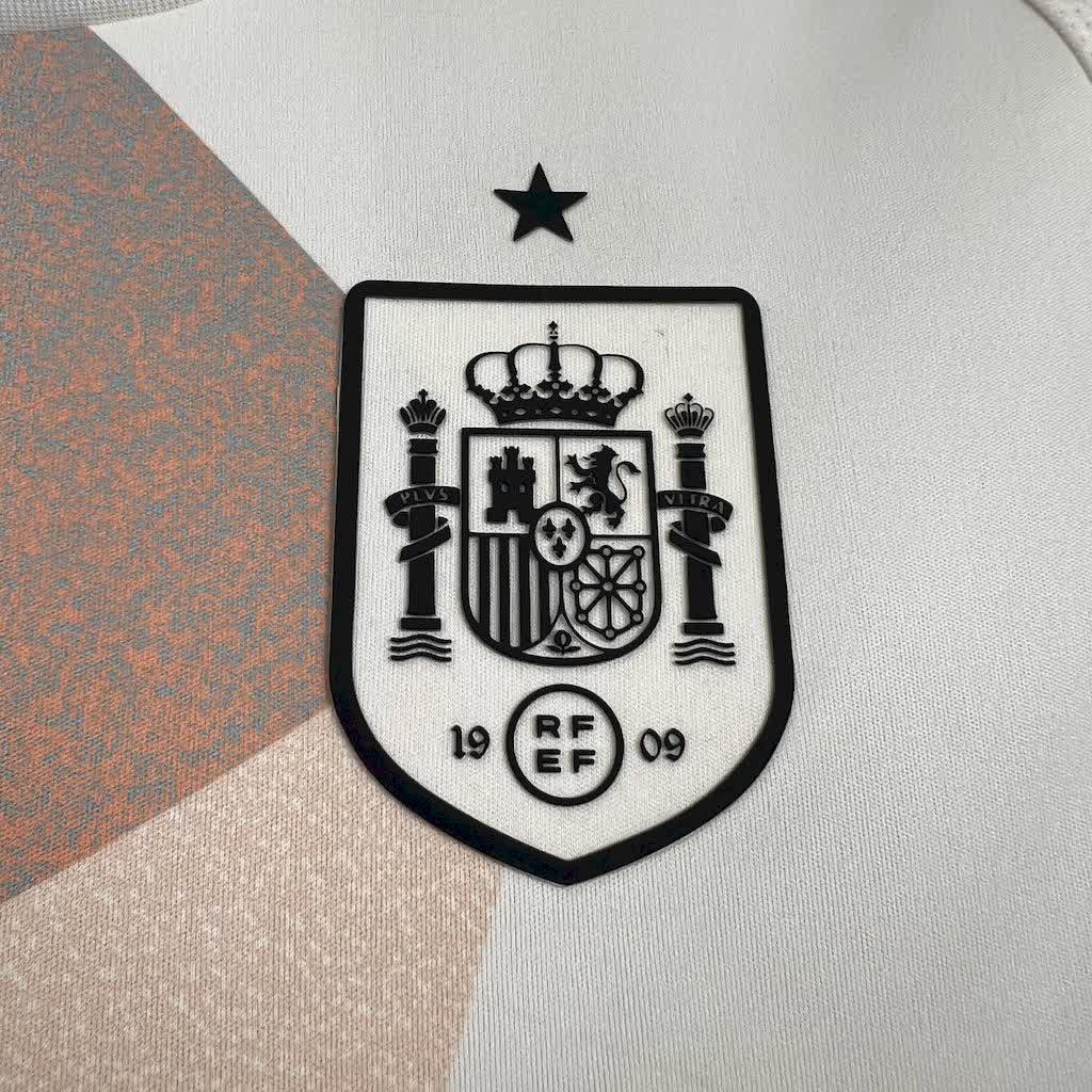 ESPAÑA 25/26 *OFICIAL* + 5 REGALOS 🎁